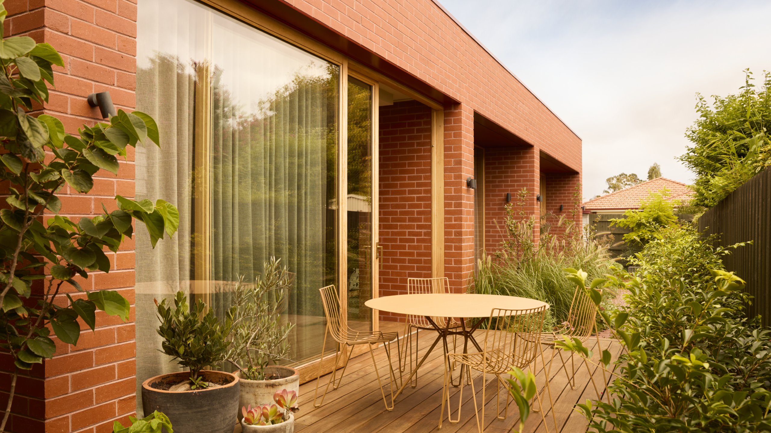 Autumnal House by Project 12 Architecture