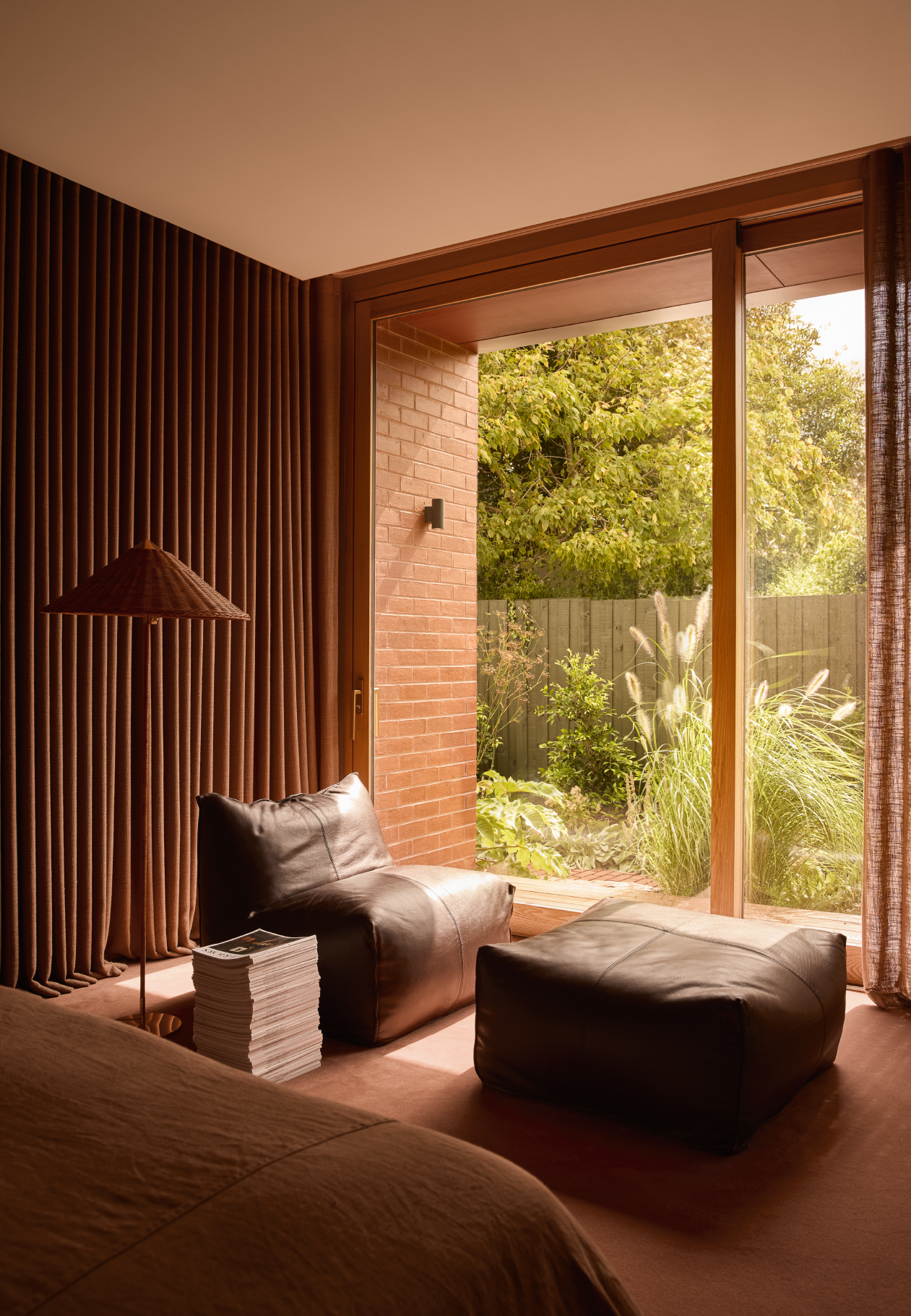 Autumnal House by Project 12 Architecture