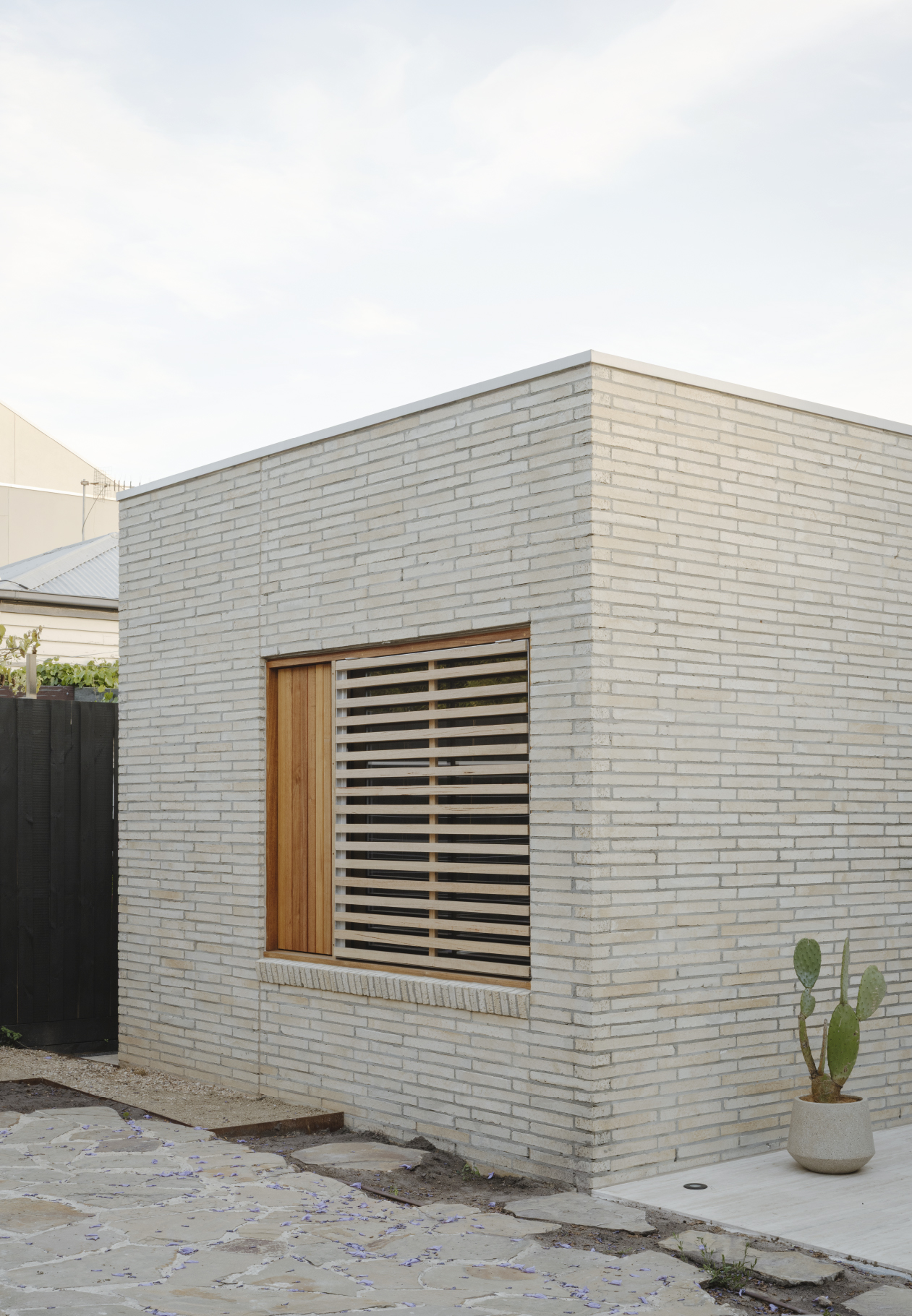 Richmond Residence by Project 12 Architecture