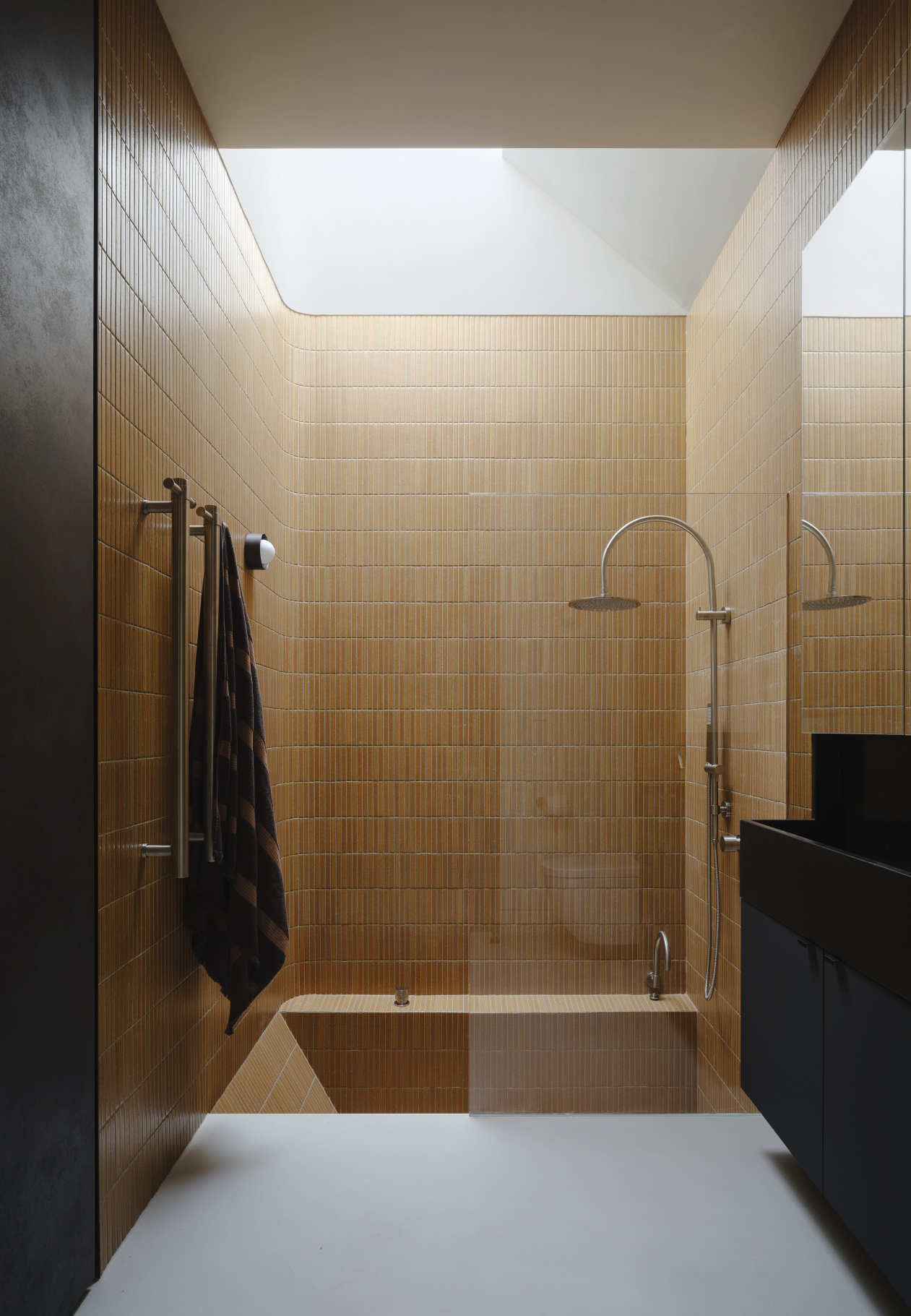 North Fitzroy Residence by Project 12 Architecture