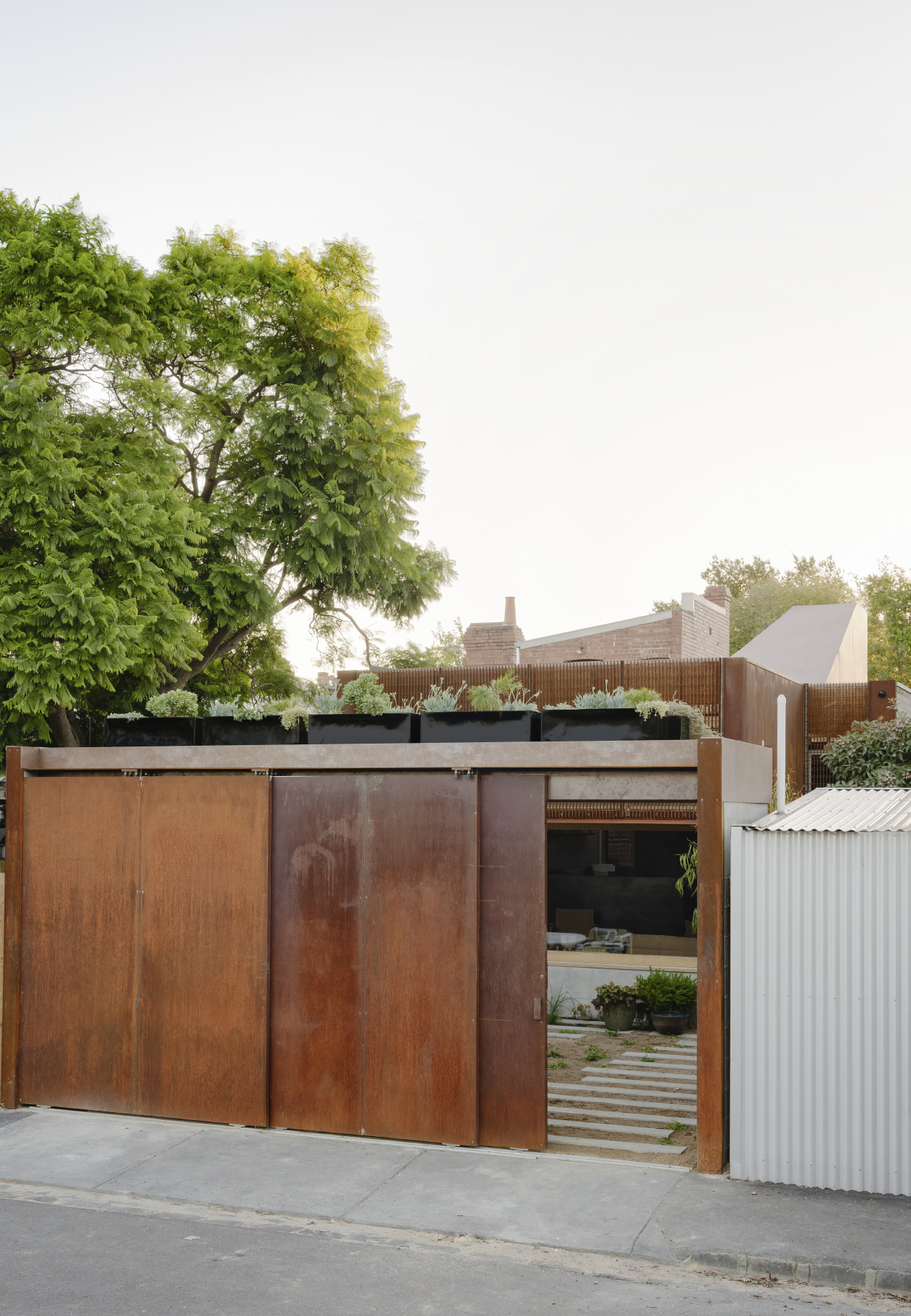 North Fitzroy Residence by Project 12 Architecture