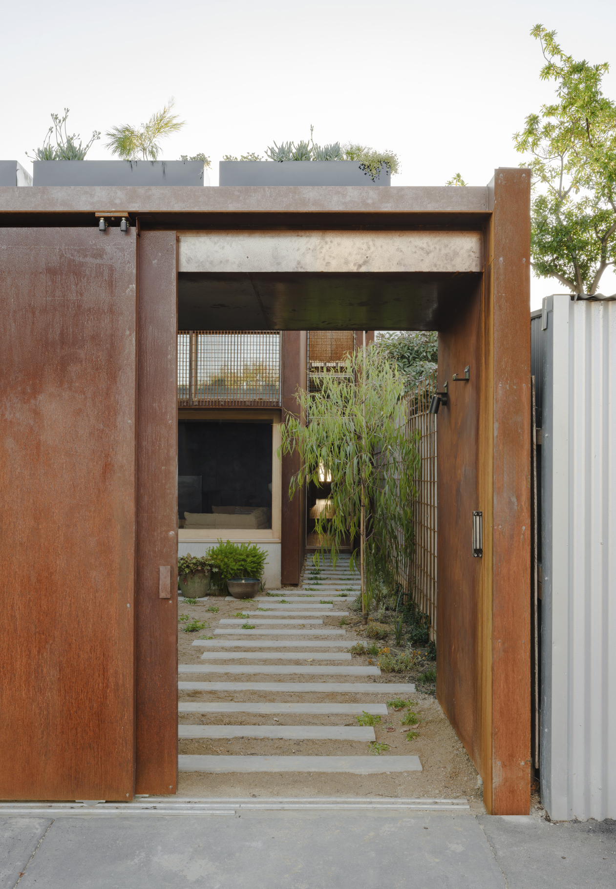 North Fitzroy Residence by Project 12 Architecture