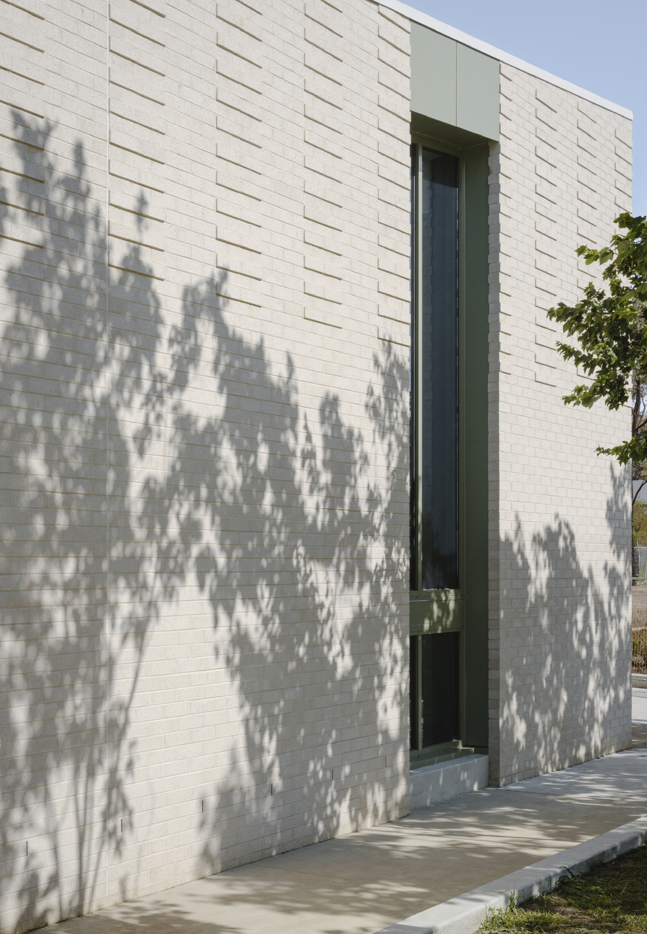 Peninsula Specialist College by Project 12 Architecture